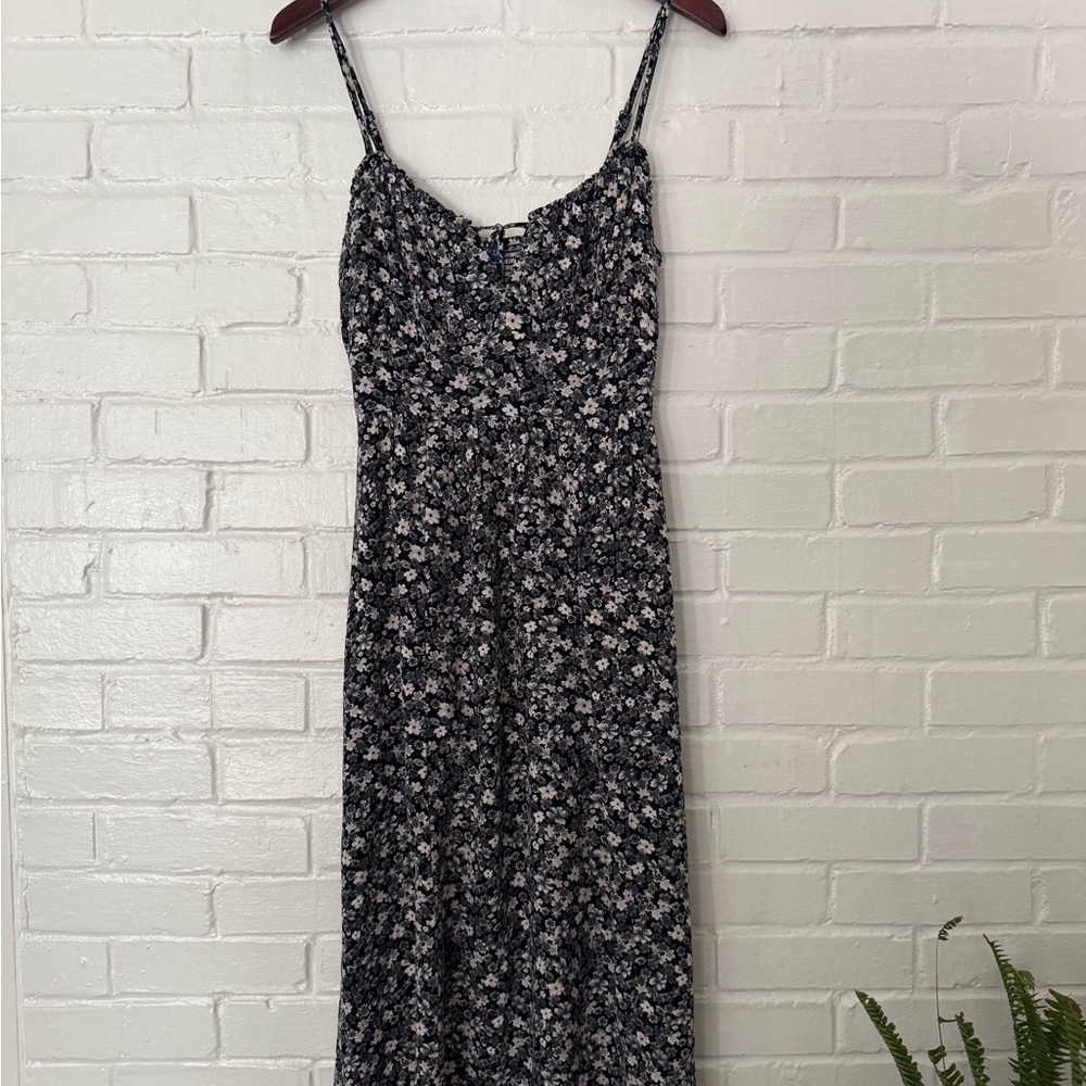 Fall Floral Spaghetti-Strap Maxi Dress in Black